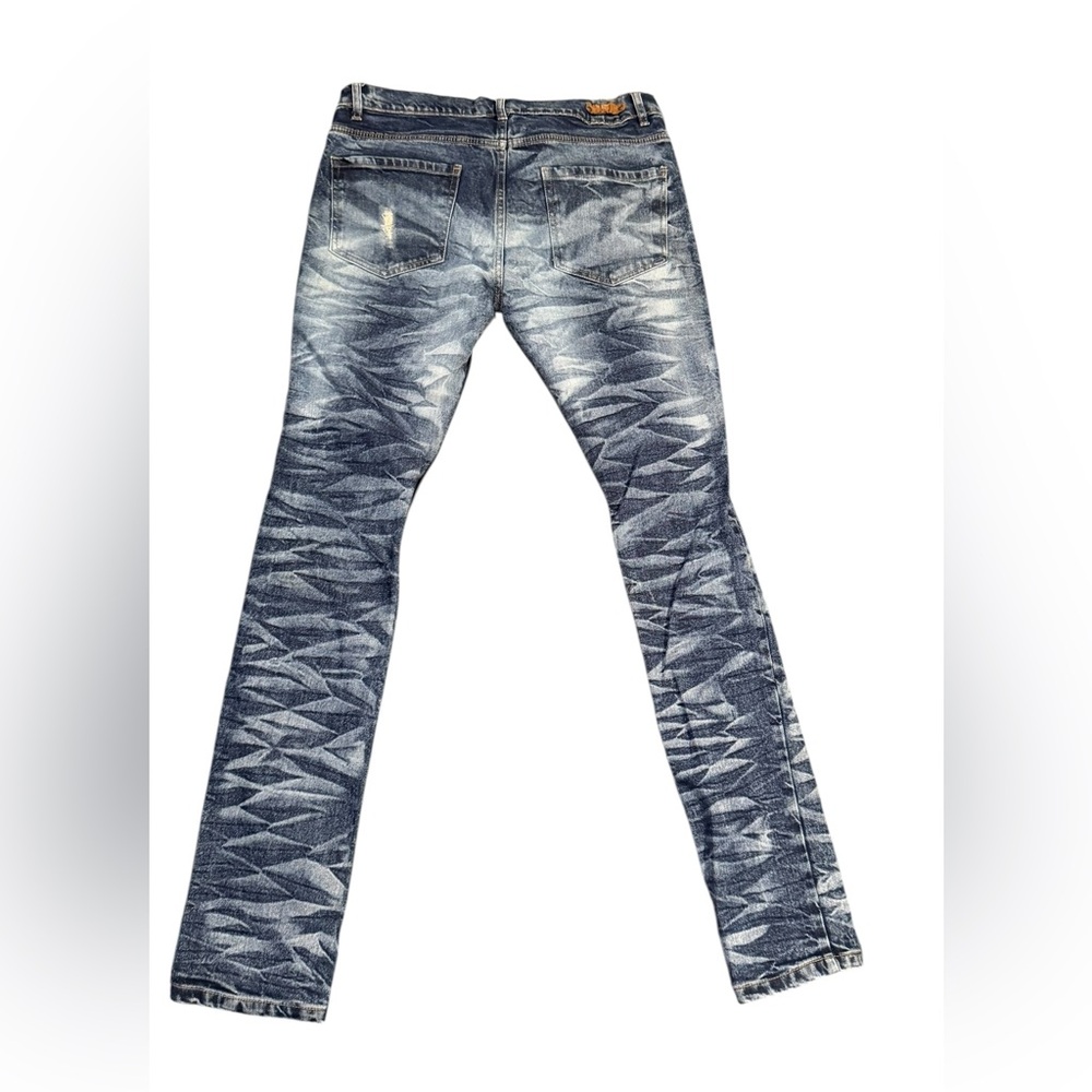 Evolution in Design Men’s Distressed Jeans - Picture 3 of 11